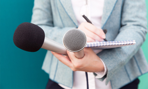 融途信息与股掌柜共探智能文案助手合作，赋能金融文案合规与高效生产